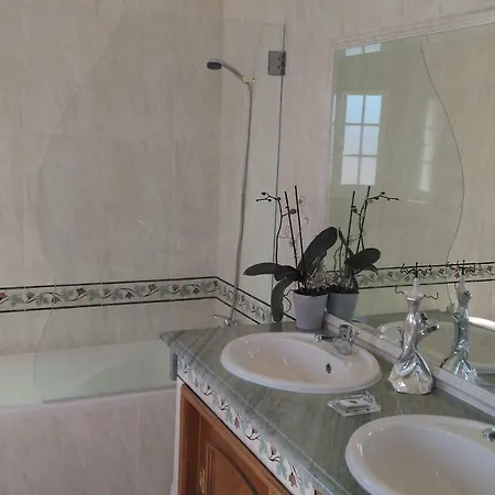Oliveira Holiday home